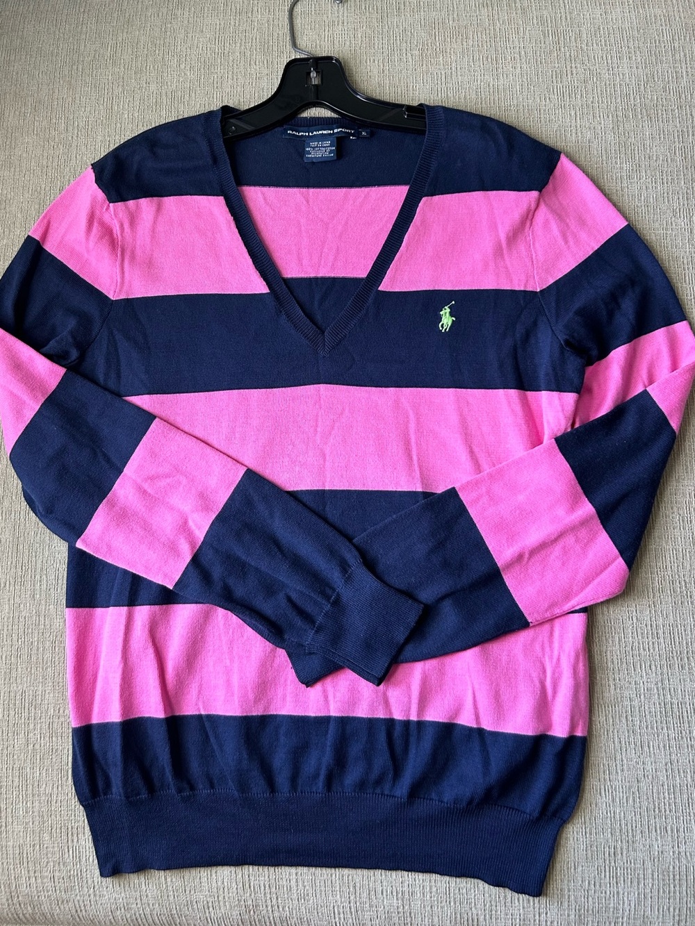 RALPH LAUREN POLO (NWOT) V-Neck Top - Unisex - Picture 3 of 7